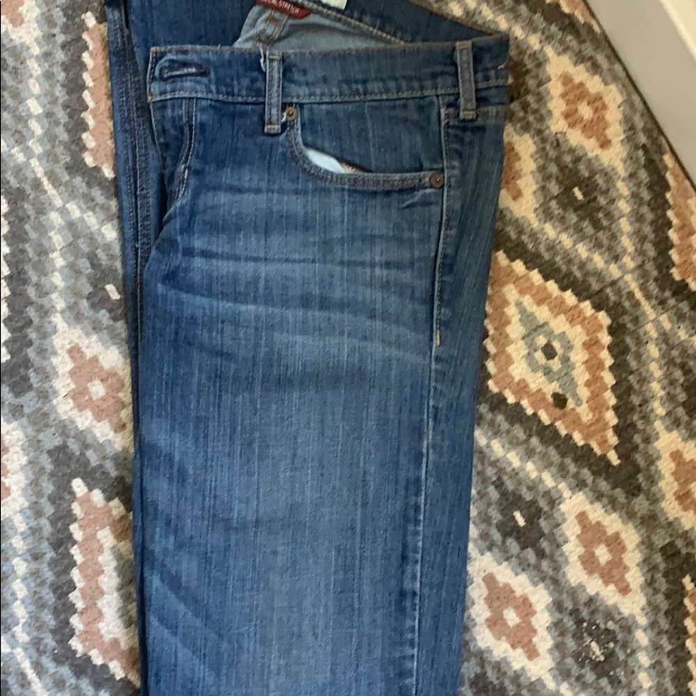 Hollister social stretch